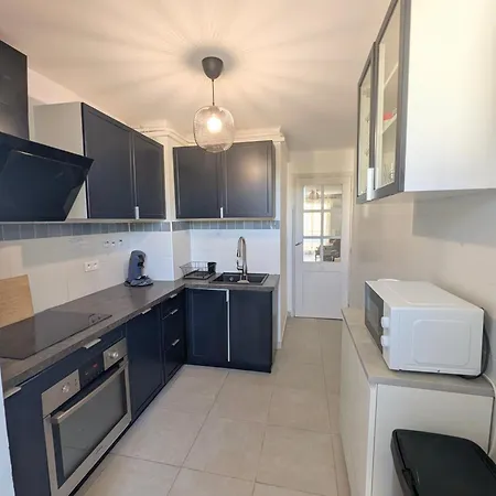 Centre, Joli 3 Pieces * أنتيب