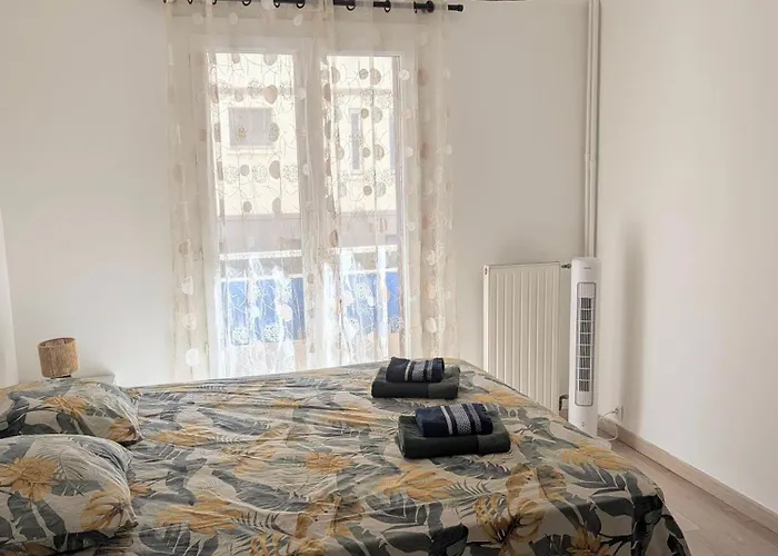 Centre, Joli 3 Pieces